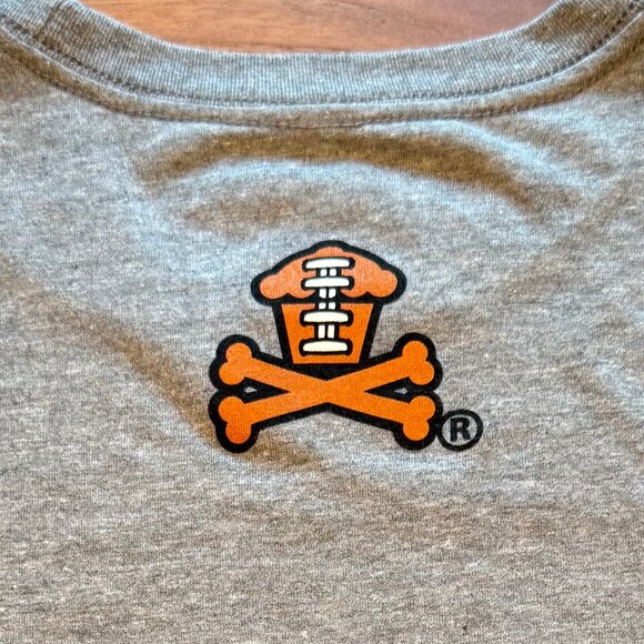 JOHNNY CUPCAKES Big Kid GOAT Tom Brady Patriots T-Shirt Men's XL‎ - Picture 8 of 8